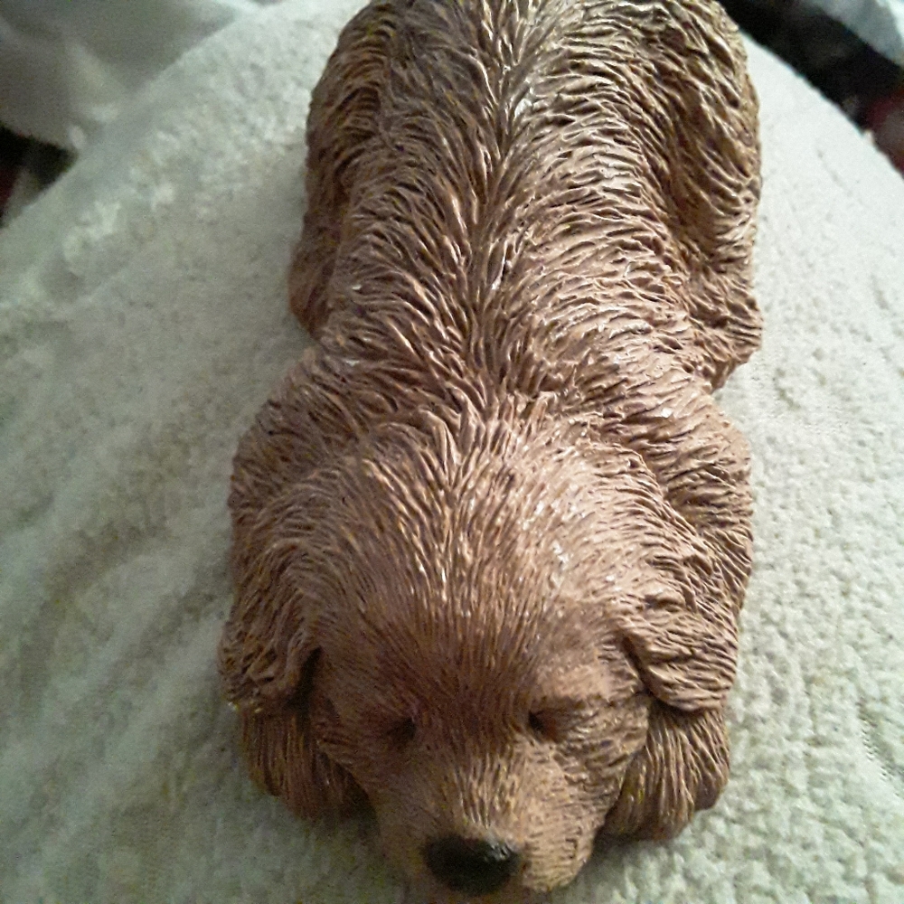 Sandicast Golden Retriever Realistic sleeping pupp